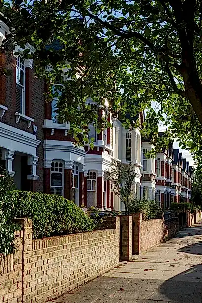 RISE_Design_Studio-Queens_Park_House-Queens_Park-NW_London-Street_View-683x1024