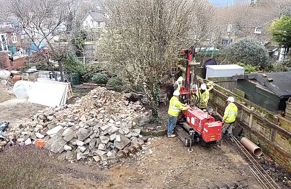 hiring-builder-site-inspection-groundworks-piling-foundations-uk-construction