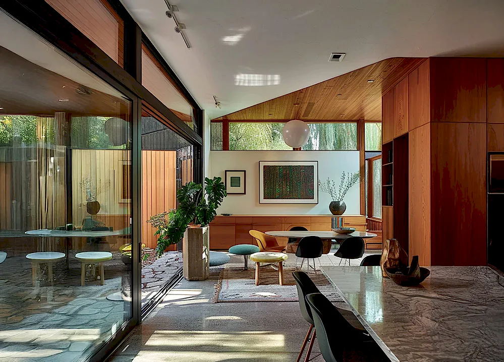 midcentury-modern-renovation-natural-materials-rise-design-studio