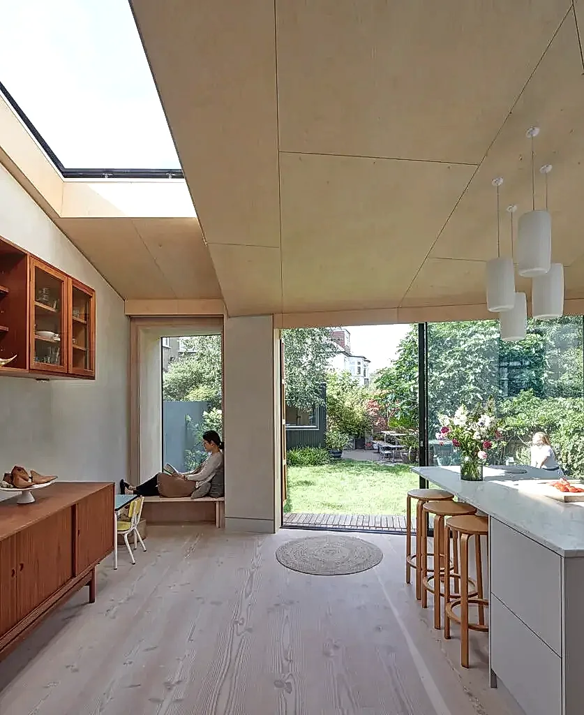 Kitchen and Dining Rear Extension in Kensal Rise, NW London, by designed by architects RISE Design Studio