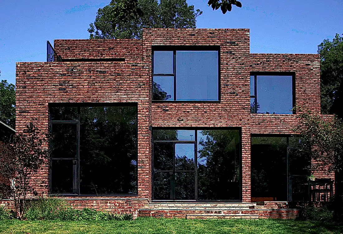 Redefining-Modern-Living-Through-Innovative-Architecture-Design