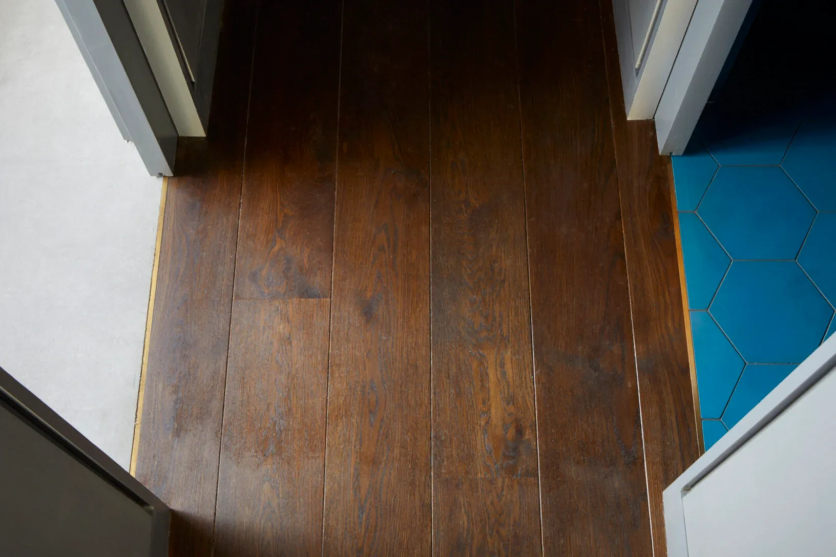 RISE-Design-Studio-Architects-Architrave-Door-Detail-Flush-and-Flush-Skirting