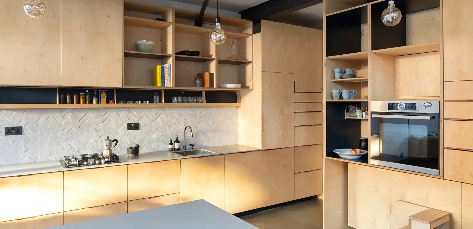 RISE-Design-Studio-Architects-Birch-&-Clay-Refugio-Sustainable-Architecture-2CB-Kitchen