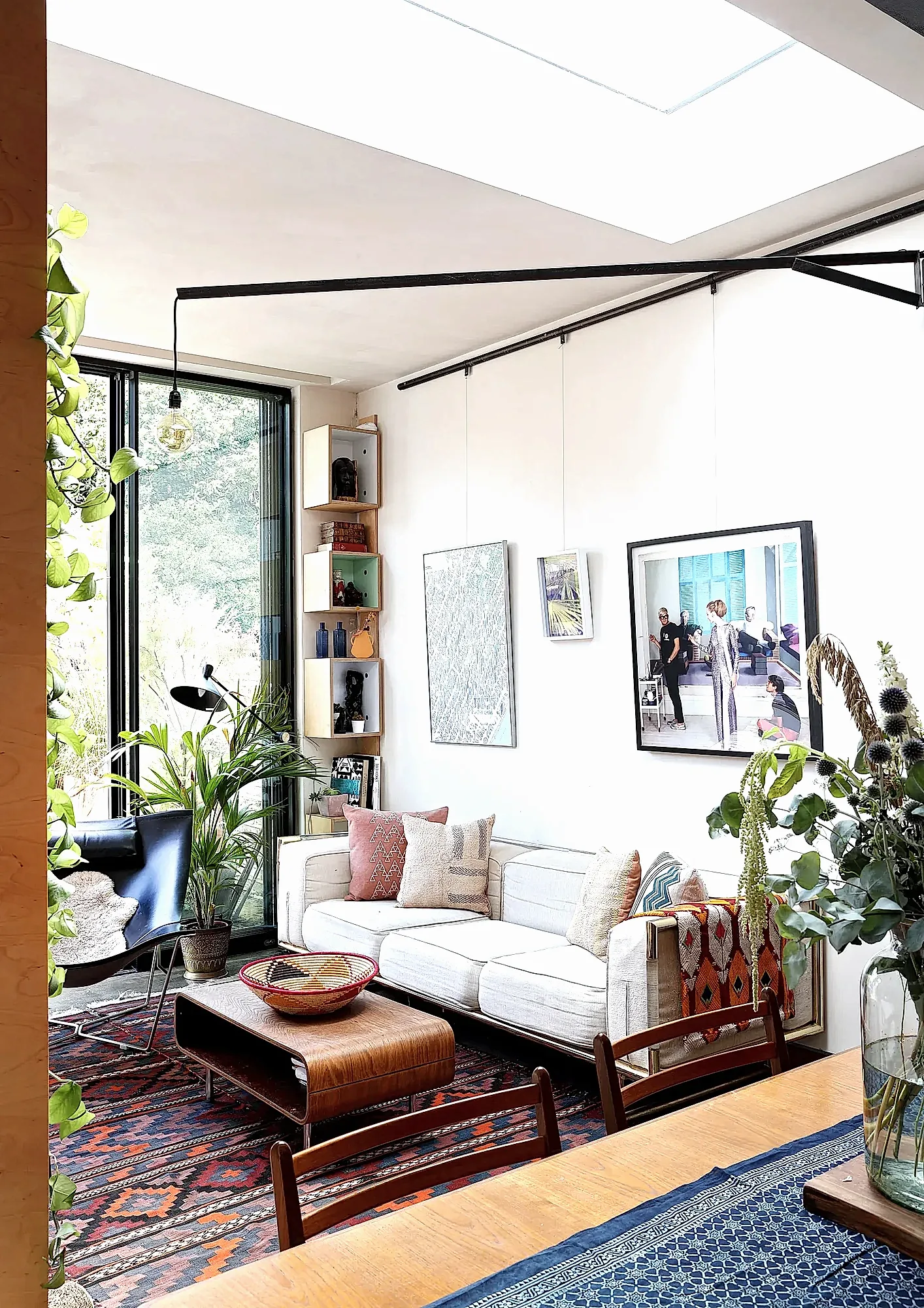 RISE-Design-Studio-Architects-Birch-&-Clay-Refugio-Sustainable-Architecture-3AF-05-Living