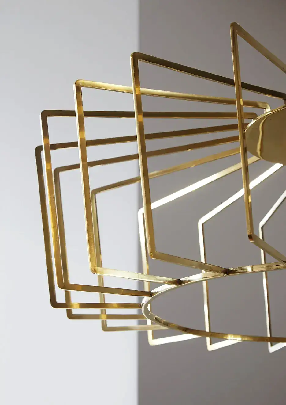 RISE-Design-Studio-Architects-El-Montovano-Pendant-Light-3AF-03