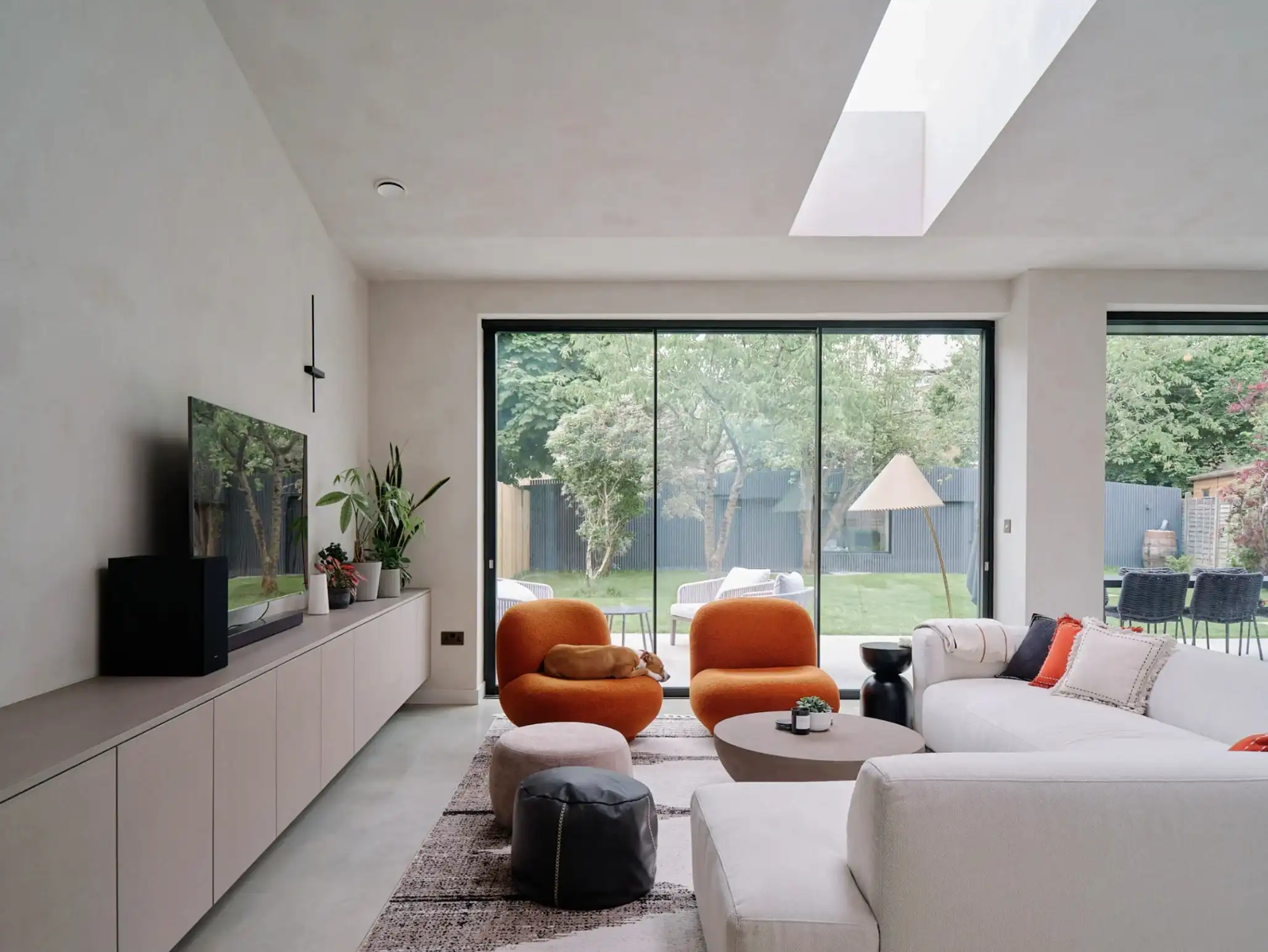 RISE-Design-Studio-Architects-Herbert-Paradise-Living-4