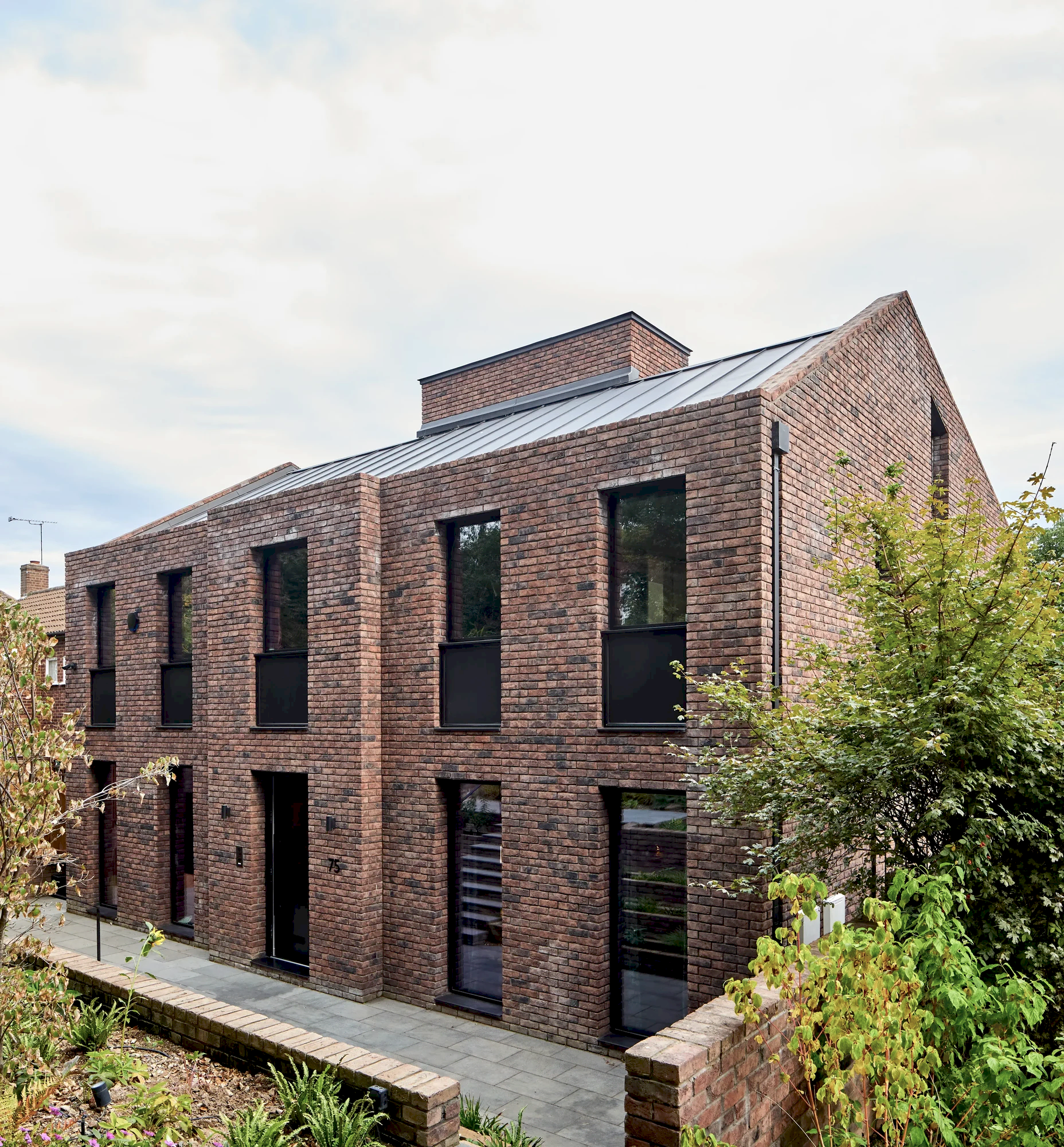 RISE-Design-Studio-Architects-Mill-Hill-House-New-Build-Sustainable-Home-3AF-10