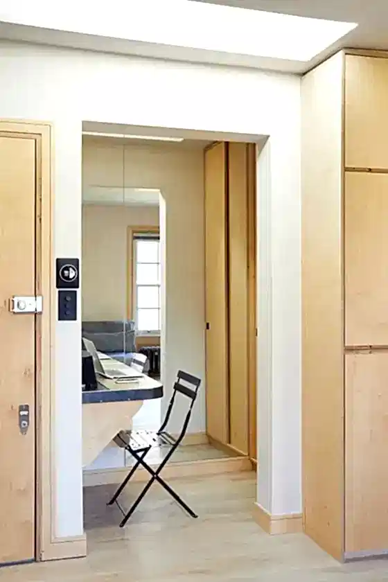 RISE-Design-Studio-Architects-Plywood-House-Regents-Park-3AF-10
