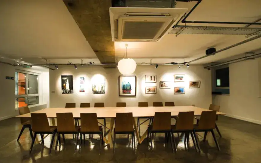 RISE-Design-Studio-Architects-Restaurant-Carousel-One-Interiors-Fit-Out-3AF-01-Sitting-Area-01