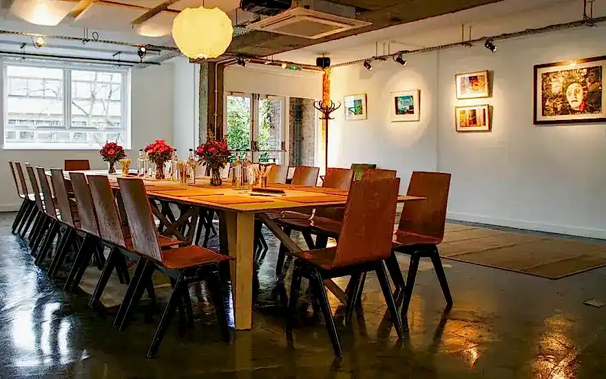 RISE-Design-Studio-Architects-Restaurant-Carousel-One-Interiors-Fit-Out-3AF-01-Sitting-Area-02