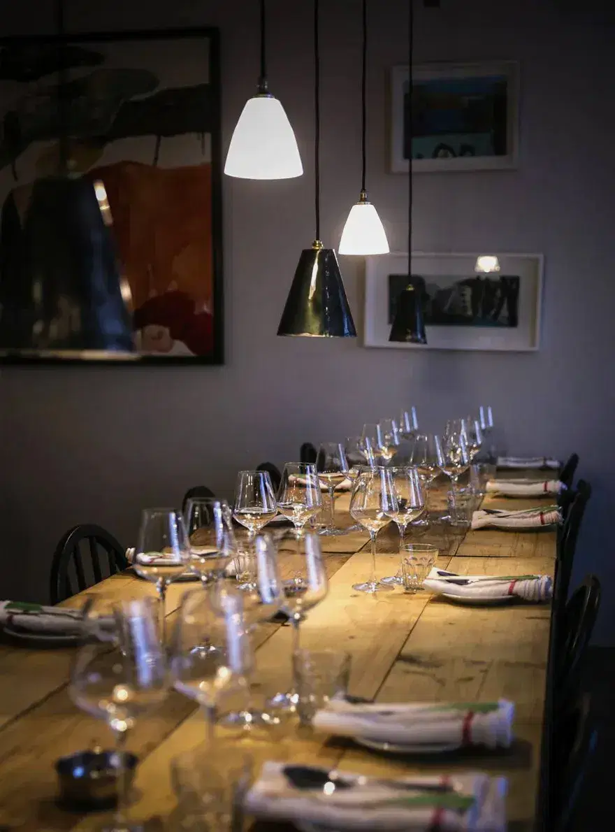 RISE-Design-Studio-Architects-Restaurant-Carousel-One-Interiors-Fit-Out-3AF-01-Sitting-Area-03