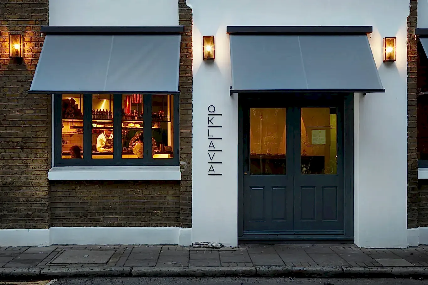 RISE-Design-Studio-Architects-Restaurant-Oklava-3AF-01-Front-Signage-01