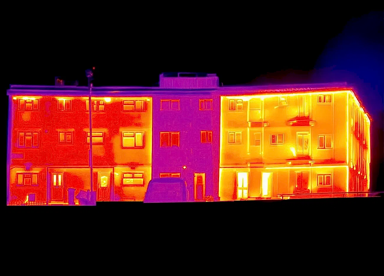 RISE-Design-Studio-Thermal-Imaging-Camera-External-Wall-Insulation-Houses-London-UK
