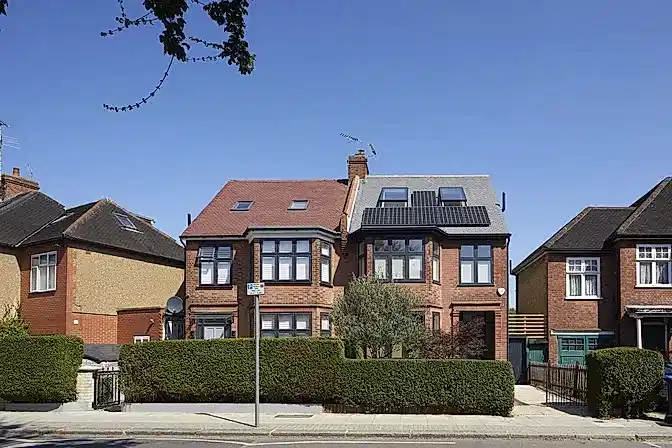 RISE_Design_Studio-Douglas_House-Solar_Panels-Low_Energy_Home-1536x1024