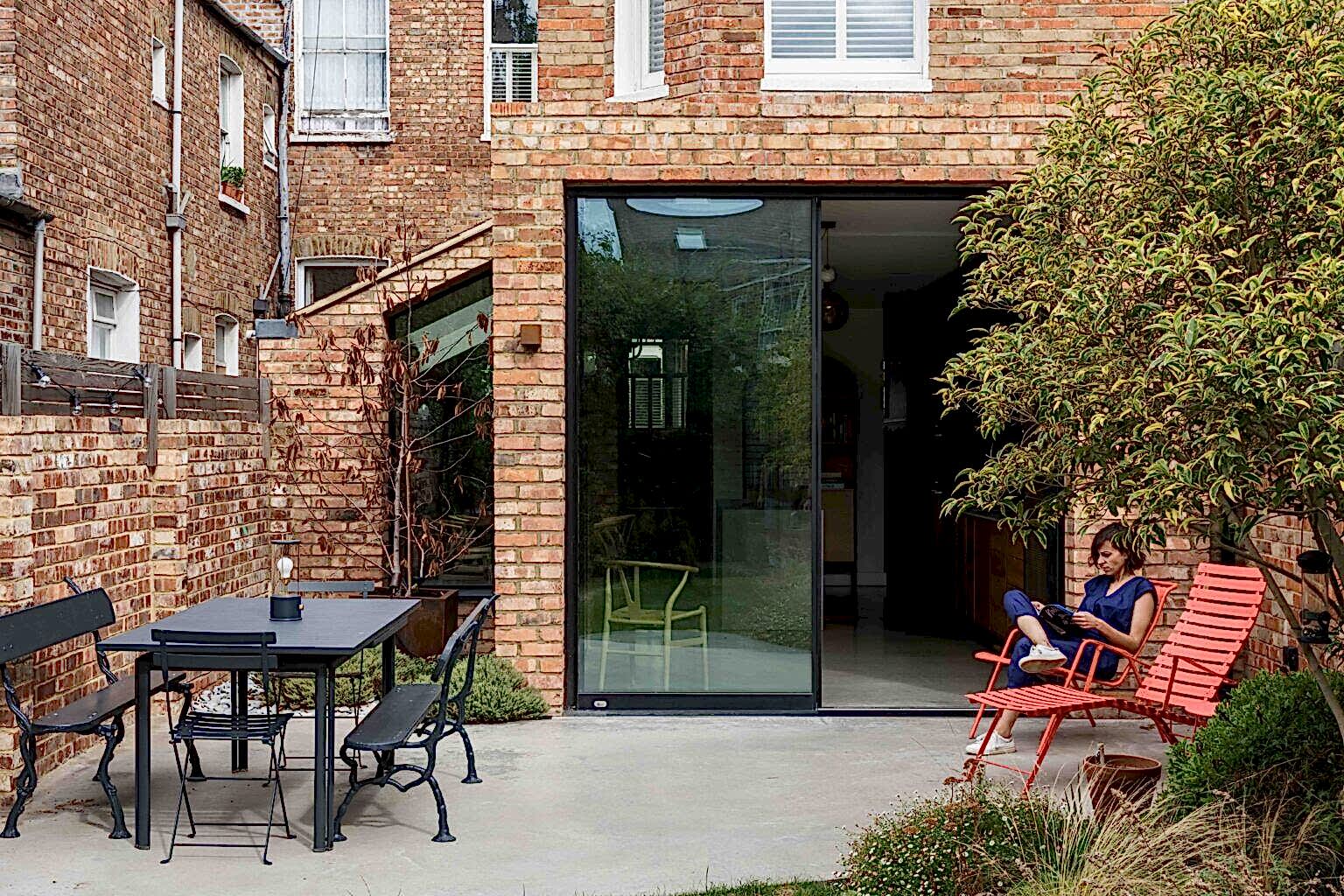 Image of a contemporary rear extension in Queen's Park, NW London